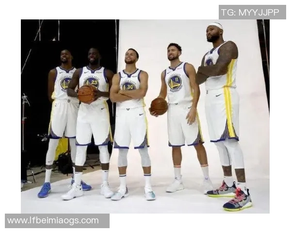 勇士与火箭激战正酣文字直播精彩回顾5月27日比赛全程分析